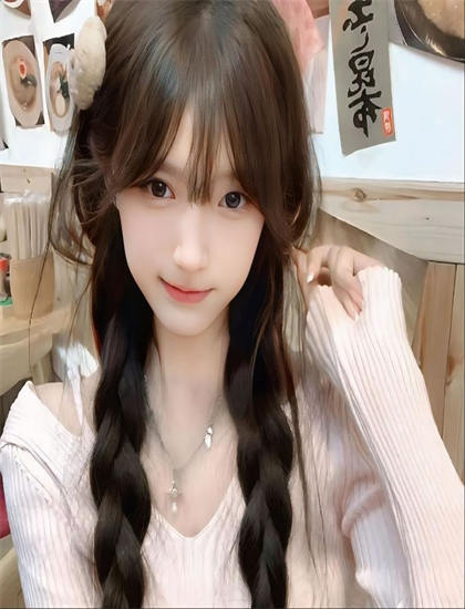 双飞儿媳妇和她闺蜜免费阅读_美女脱去内衣内裤视频_十九岁神马在线观看
