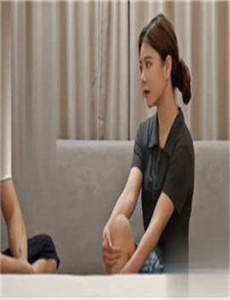 欧女鲍鱼-女子扒开腿让男生桶爽