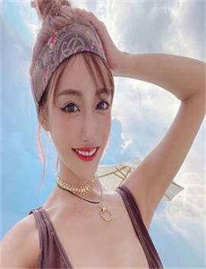 现代美女